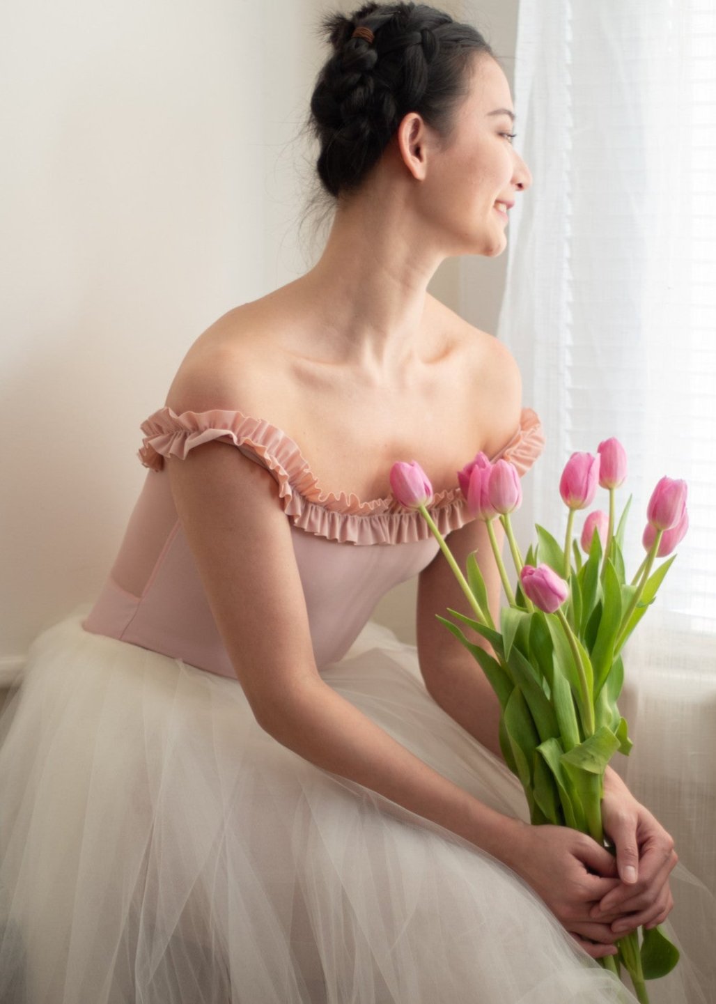 Marie Leotard - Ruffle Neckline Off-shoulder Leotard dusty pink front