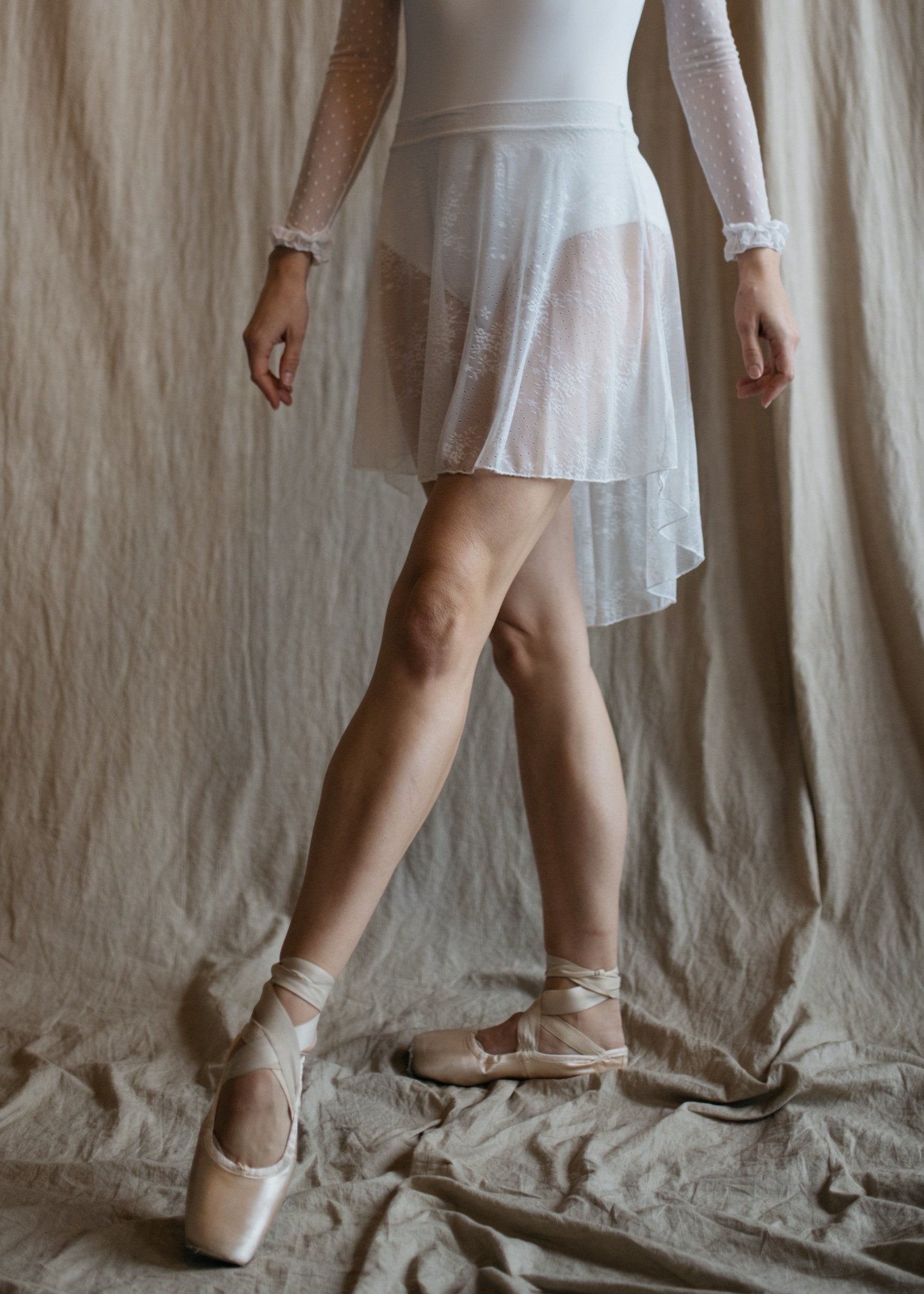 Ava lace skirt - Lace Pull-Up Ballet Skirt white front