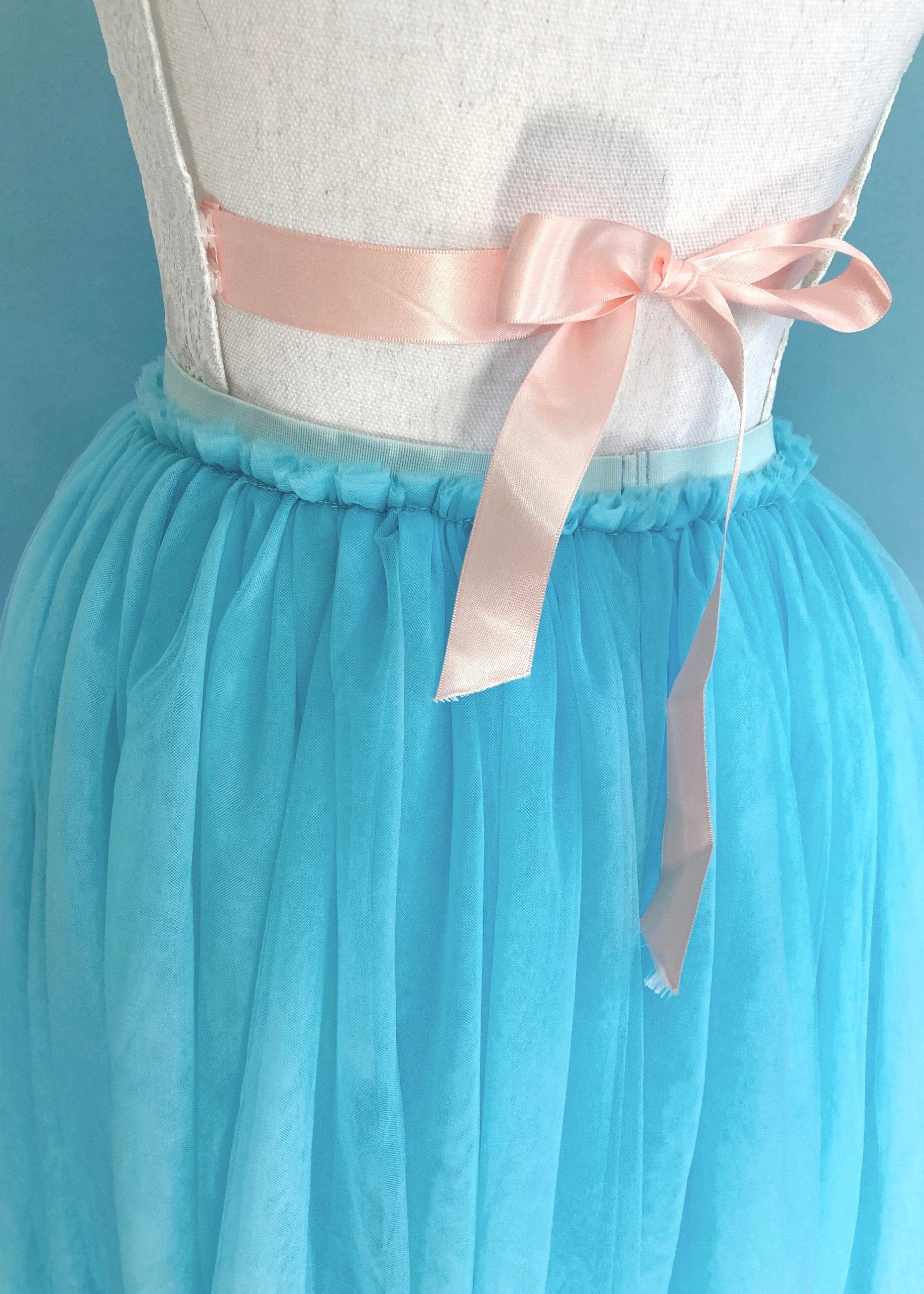 Long Tutu Carlotta - Pull-Up Tulle long romantic Tutu blue details
